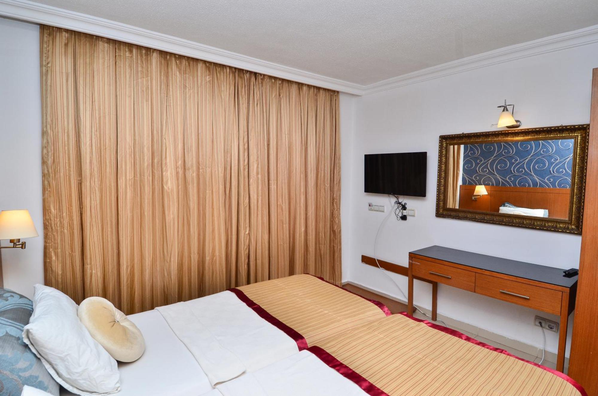 Tropic Beach Club Side Hotel Экстерьер фото