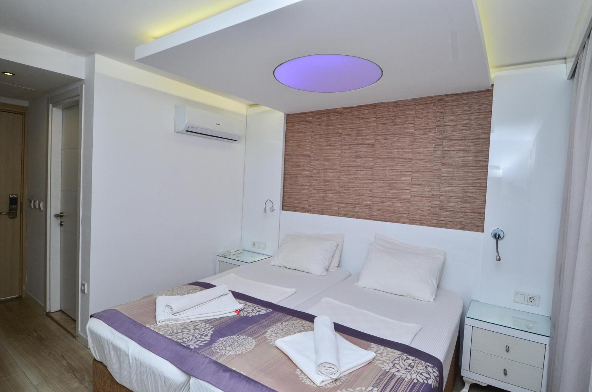 Tropic Beach Club Side Hotel Экстерьер фото