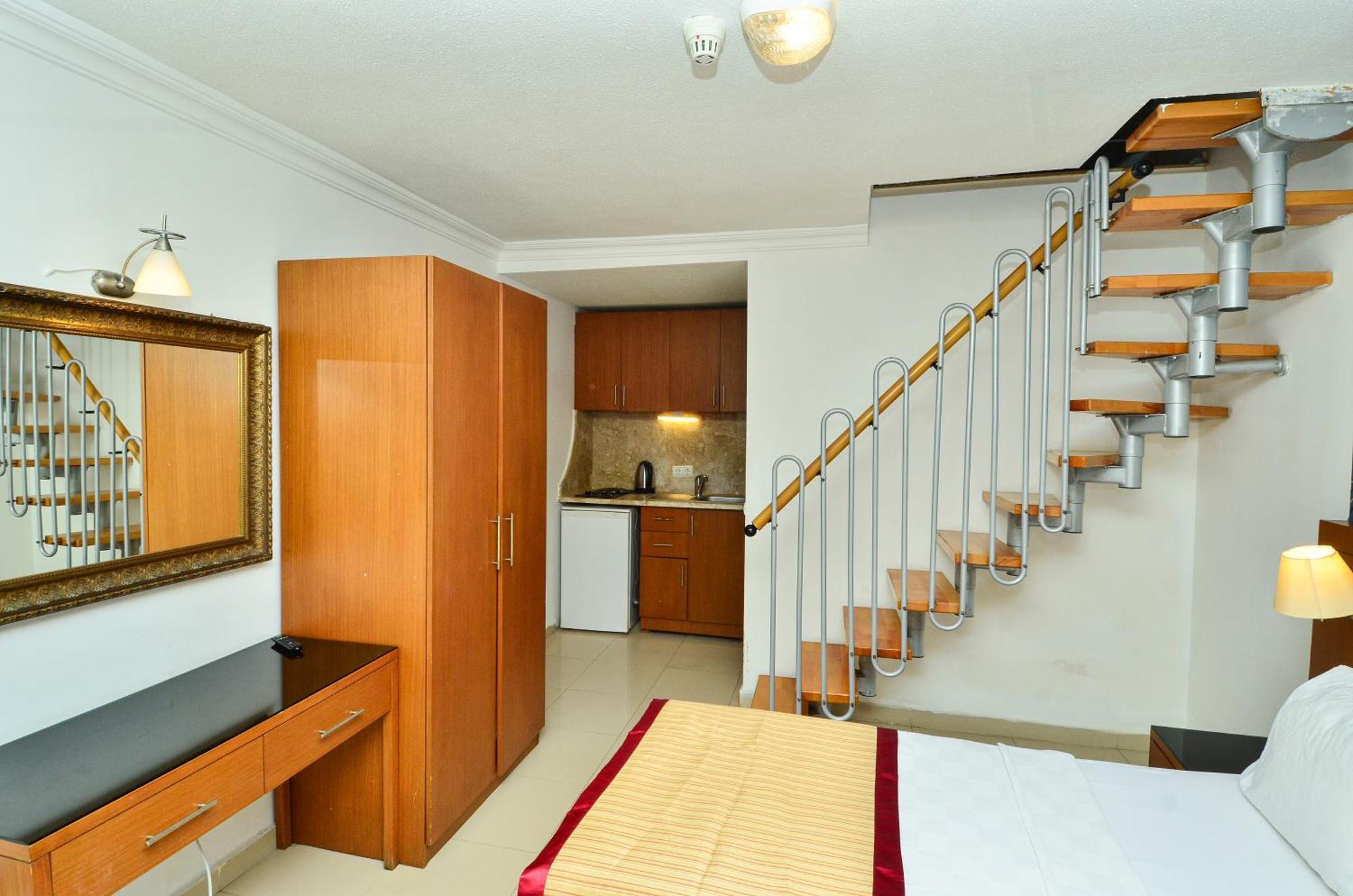 Tropic Beach Club Side Hotel Экстерьер фото
